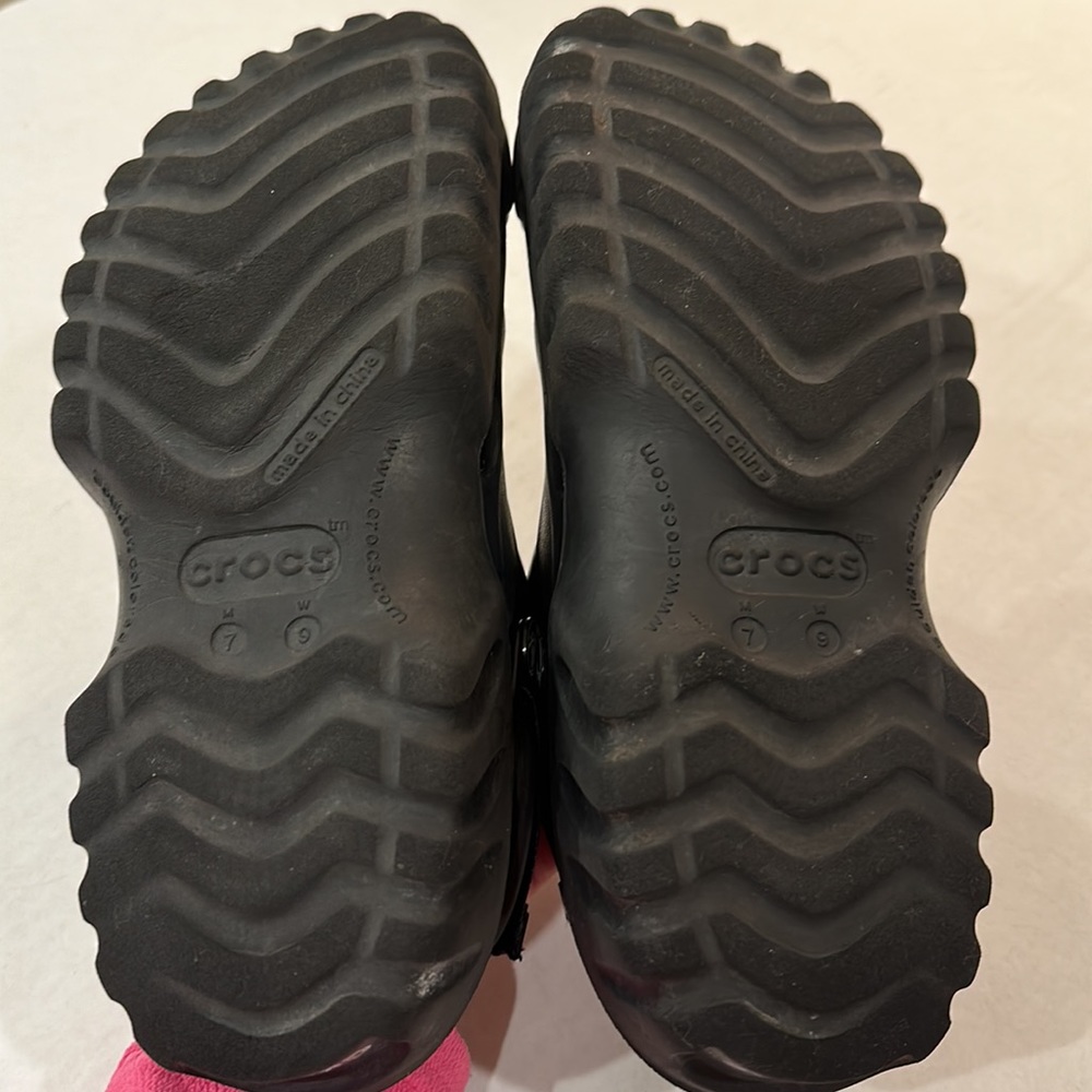 Crocs - Picture 3 of 4
